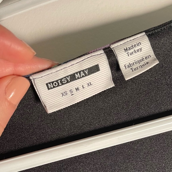 Small Noisy May Psychedelic Dress - Picture 4 of 6